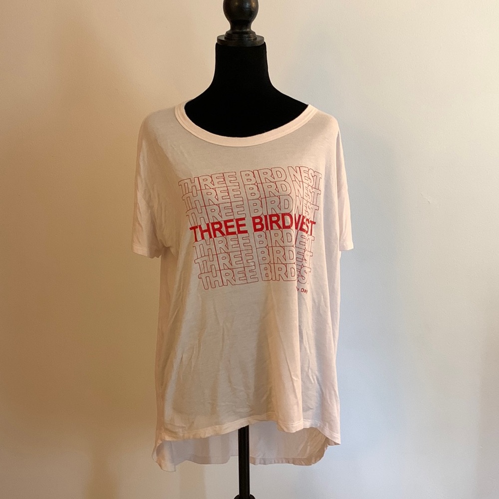 Three Bird Nest high-low tee